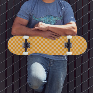 Orange und Hellorange Schachbrett Skateboard