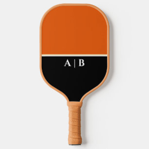 Orange und Schwarz Moderne Monogramm-Anpassung Pickleball Schläger