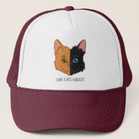 Orange und schwarze Schimären-Katze der niedliche