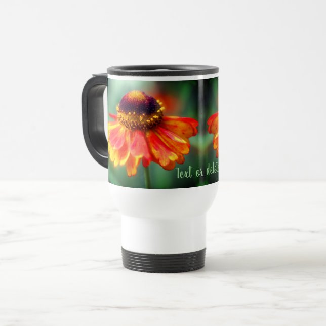 Orange und Yellow Daisy Blume Personalisiert Reisebecher (Vorderseite Links)