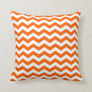 Orange Zickzack-Muster Kissen