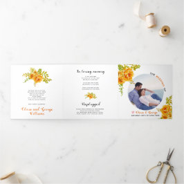 Orangefarbene Blume, grüne Blätter, Foto Dreifach-gefaltete Programmkarte