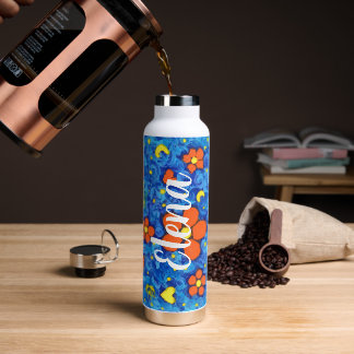 Orangefarbene Blume im Wasser Trinkflasche