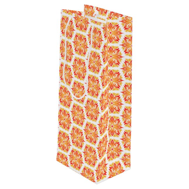 Orangefarbene Blume, Muster von Blume, Muster von  Geschenktüte Für Weinflaschen (Rückseite Schrägansicht)