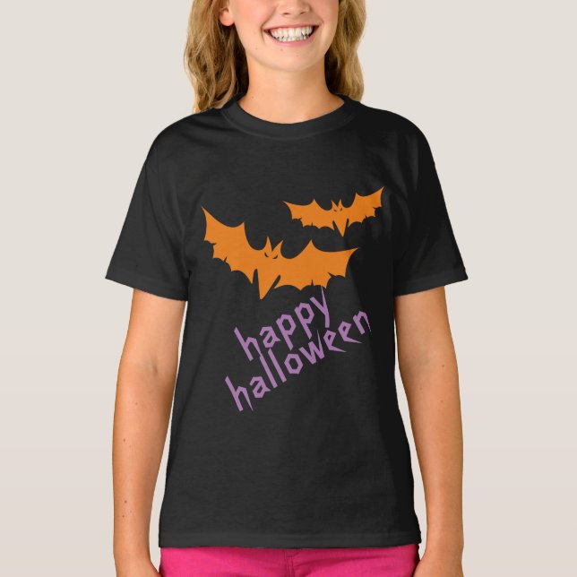Orangefarbene Fledermäuse, Lila glückliches Hallow T-Shirt (Vorderseite)