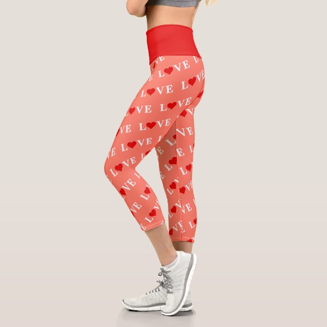 Orangefarbene LIEBE und rotes Herzdesign Elegante  Capri Leggings (Links)