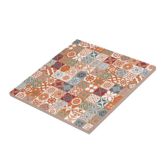 Orangefarbene marokkanische Fliesen (Seite)