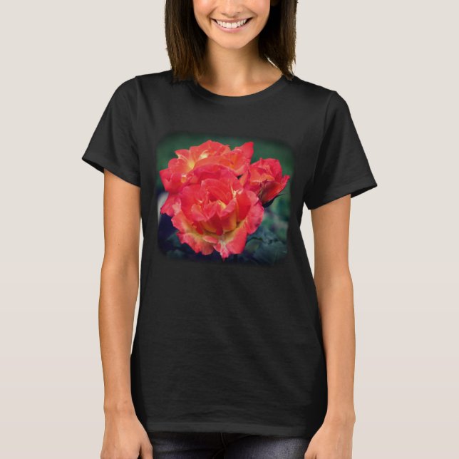 Orangefarbene Rose Blumenart T-Shirt (Vorderseite)