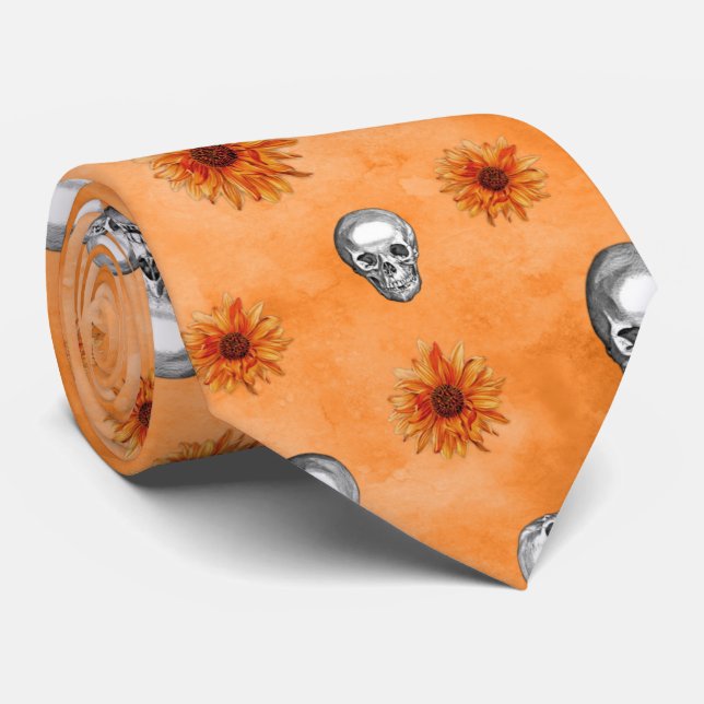 Orangefarbene Schädel und Sonnenblumen, Design 8 Krawatte (Gerollt)