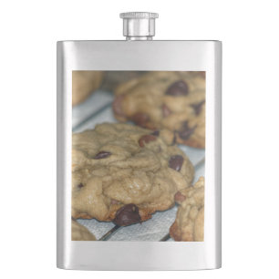 Orangefarbene Schokolade Chip Cookies Flachmann