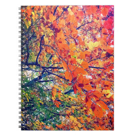 Orangefarbene und grüne Blätter Notizblock