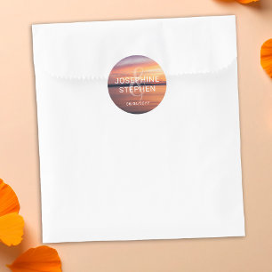 Orangefarbene und Lila Sonnenuntergangspublikation Runder Aufkleber