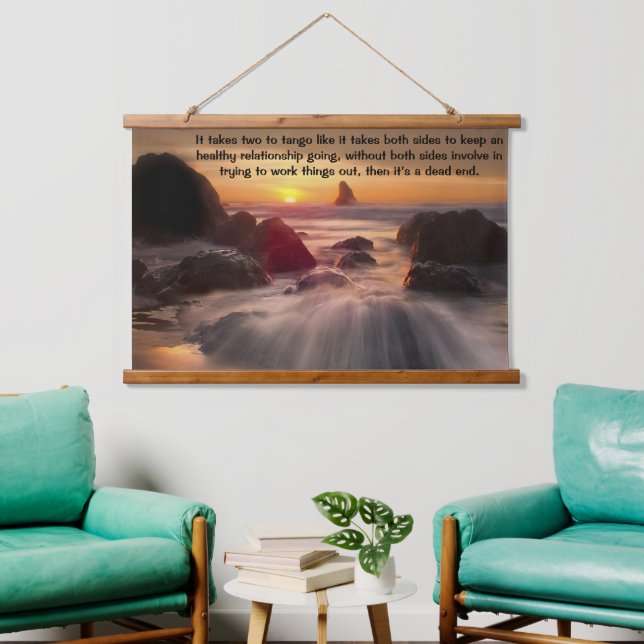 Orangefarbener Sonnenuntergang über dem Meer Wandteppich Mit Holzrahmen (Wohnzimmer)