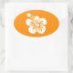 Orangefarbener und weißer Hibiskus Ovaler Aufkleber (Tasche)
