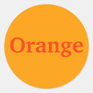 Orangefarbenes Farbwort auf hellen Orangefarbenen Runder Aufkleber