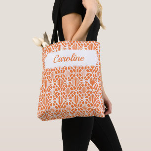 Orangefarbenes Peeling mit weißem Crochet-Spitzenm
