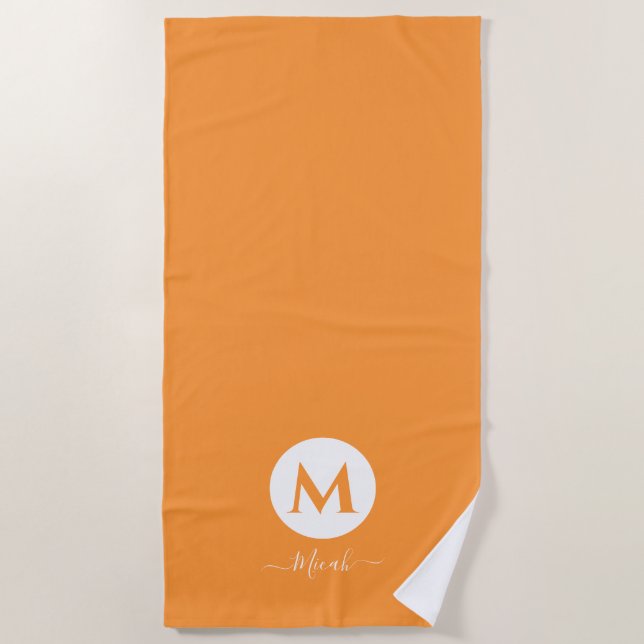 Orangefarbenes Personalisiertes Mongram Badetuch (Vorderseite)