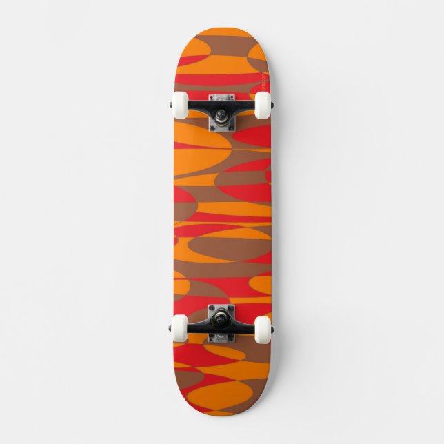 Orangefarbenes, rotes und braunes Skateboarddeck (Vorderseite)