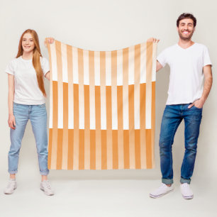 Orangefarbenes weißes Streifenmuster Fleecedecke