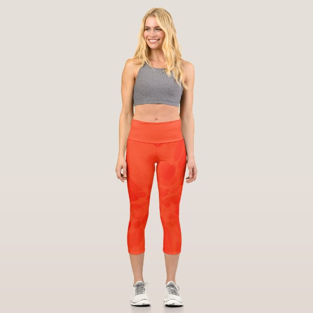 Orangefärbter Krawatte Capri Leggings (Vorderseite)