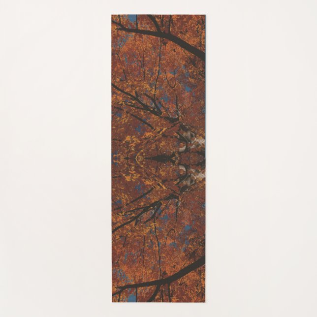 orangen Blätter an einem Herbstbaum Yogamatte (Vorderseite)