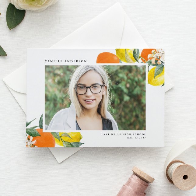 Orangen und Zitronen Foto Abschluss Ankündigungspostkarte (Botanical Oranges and Lemons Photo Graduation Announcement Postcard)