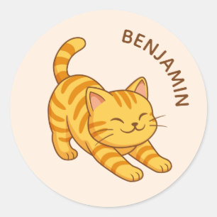 Orangene getigerte Katze beim Strecken, beige, ben Runder Aufkleber