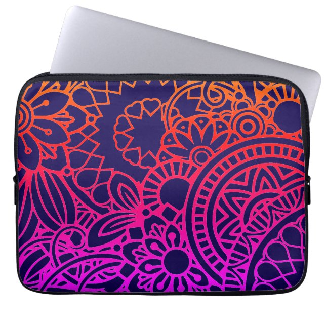 Orangene violette Blumen und marineblauer Hintergr Laptopschutzhülle (Vorderseite)