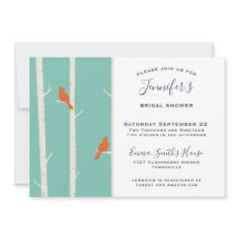 Orangene Vögel auf dem Brautparty Birch Tree