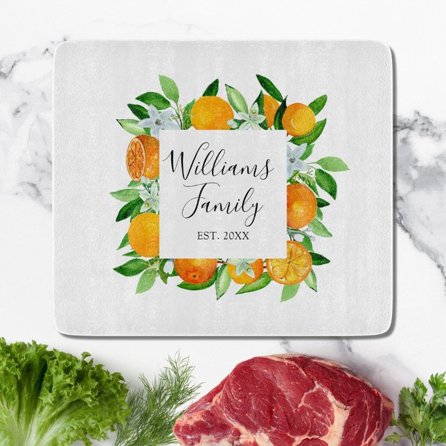 Orangenfrüchte und Blume Sommer Blütenpflanzliche Schneidebrett (In situ)