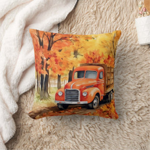 Oranger Vintage-Pickup-Truck im Herbst Kissen