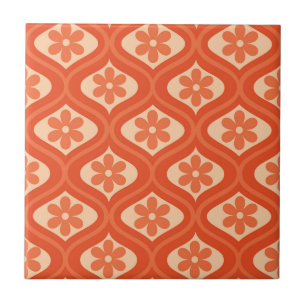 Oranges retro 70er Blumen auf Ogee-Muster Fliese