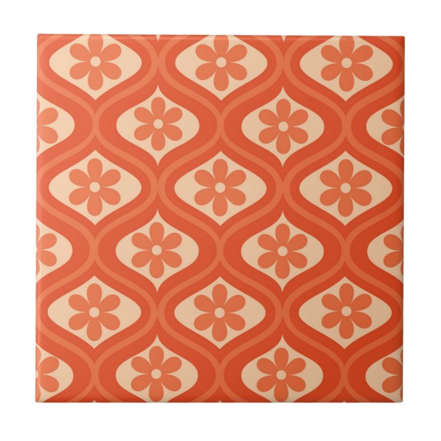 Oranges retro 70er Blumen auf Ogee-Muster Fliese (Vorderseite)