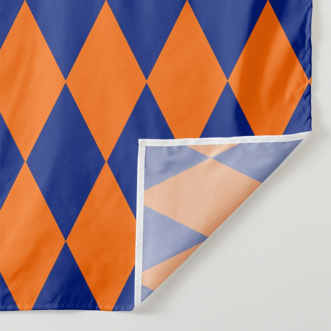 Oranges und blaues Harlekin-Karuomuster Design  Stoff (Von Creator hochgeladen)