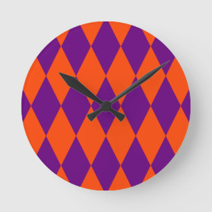 Oranges und violettes Harlekin-Karomuster Runde Wanduhr