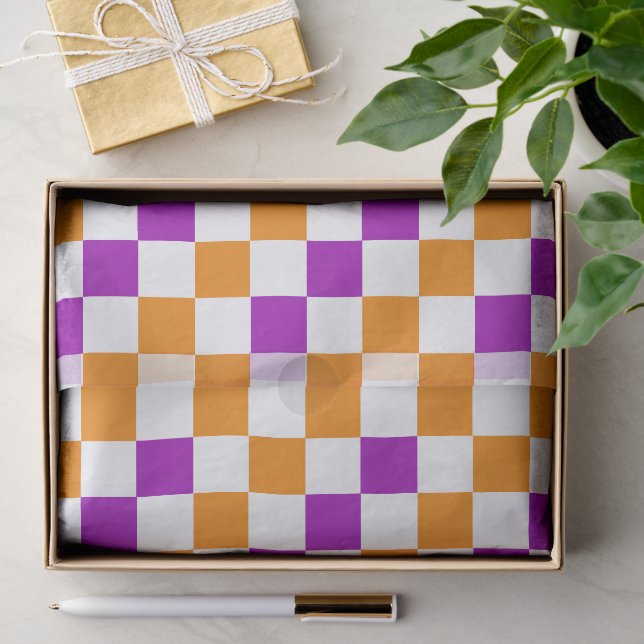 Oranges Weiß Lila Kariertes Musterdesign  Seidenpapier (Geschenk)