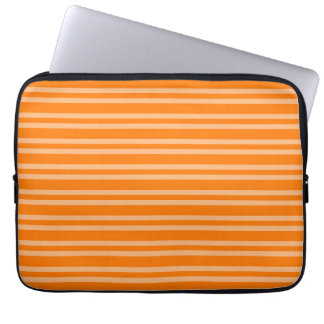 Orangestreifen Nahtloses Muster Laptopschutzhülle