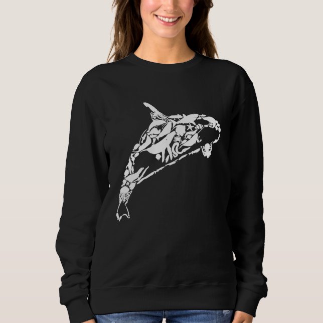 Orca Whale Swimming with the Ocean Family Sweatshirt (Vorderseite)