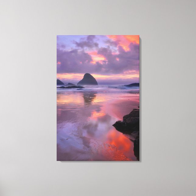 Oregon Strand und Seestacks, Sonnenuntergang Leinwanddruck (Vorderseite)