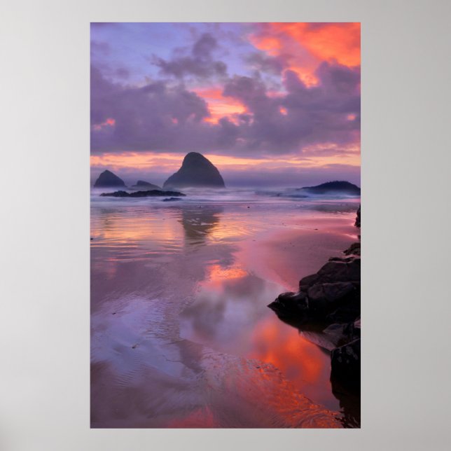 Oregon Strand und Seestacks, Sonnenuntergang Poster (Vorne)