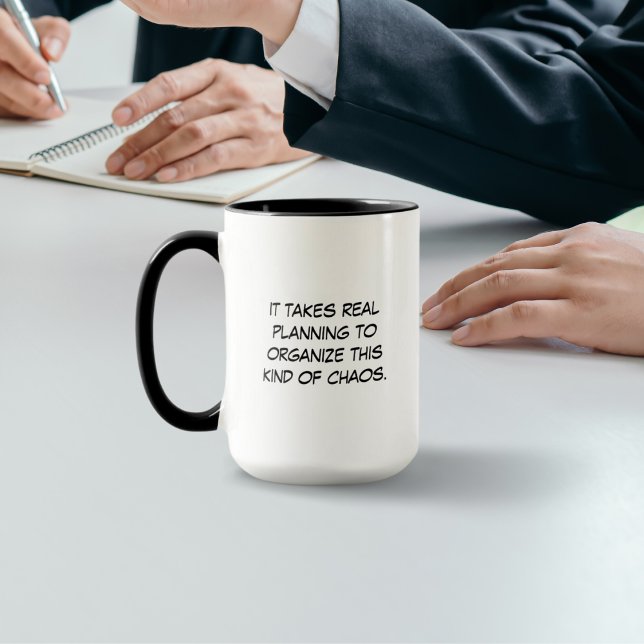 Organisiertes Chaos Tasse (Von Creator hochgeladen)