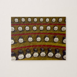 Orgel stoppt Puzzle in einer Dose