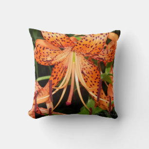 Oriental Orange Tiger Lily Pillows Kissen