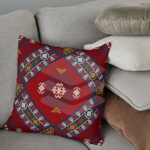 Orientaler tiefroter türkischer Kilim-Teppich Kissen