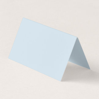 Orientierung: Gefaltetes horizontales Zelt sind Visitenkarten