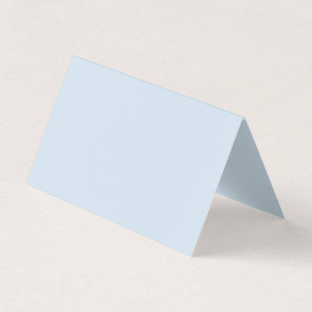 Orientierung: Gefaltetes horizontales Zelt sind Visitenkarten (Vorderseite)