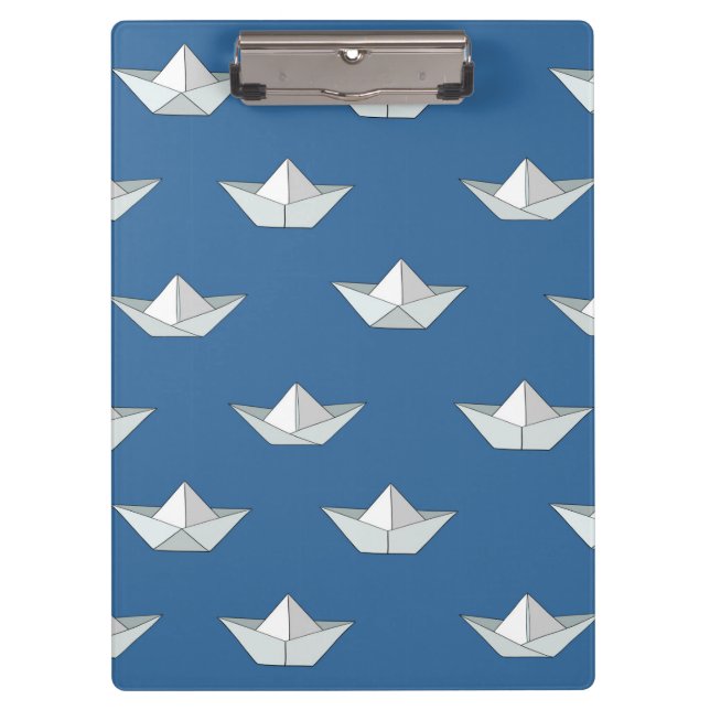 Origami Boote auf dem Wasser-Muster Klemmbrett (Vorderseite)