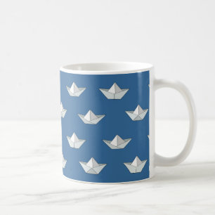 Origami-Boote Auf Dem Wasser Muster Tasse