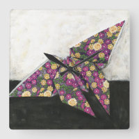 Origami Schmetterling auf Blumenpapier