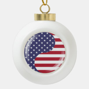 Original USA patriotische Ying Yang Symbol Keramik Kugel-Ornament